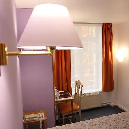 Les Trois Luppars 3*