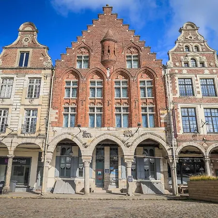Les Trois Luppars Hotel