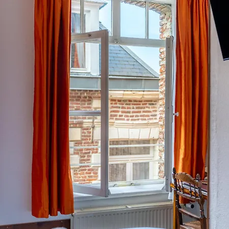 Les Trois Luppars 3* أراس