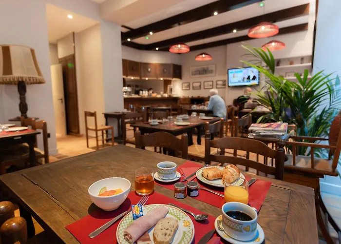 Hotell Les Trois Luppars