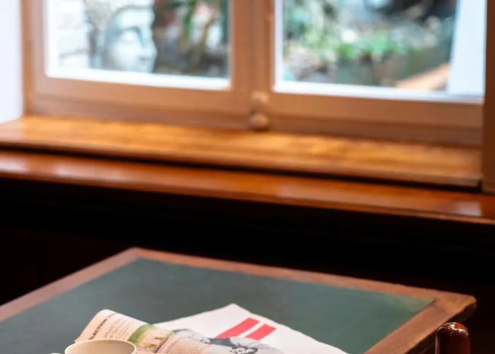 Hotell Les Trois Luppars Arras