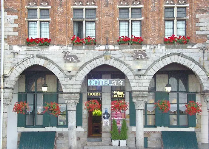 Les Trois Luppars Hotell 3*