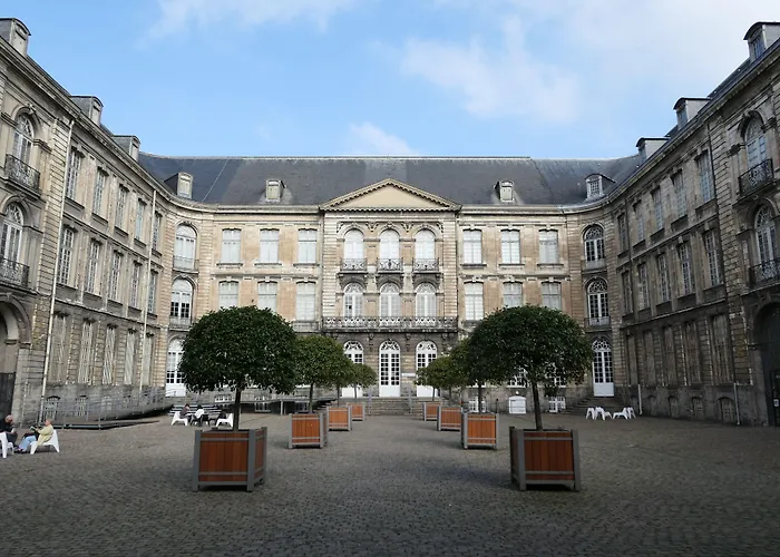 Les Trois Luppars 3*