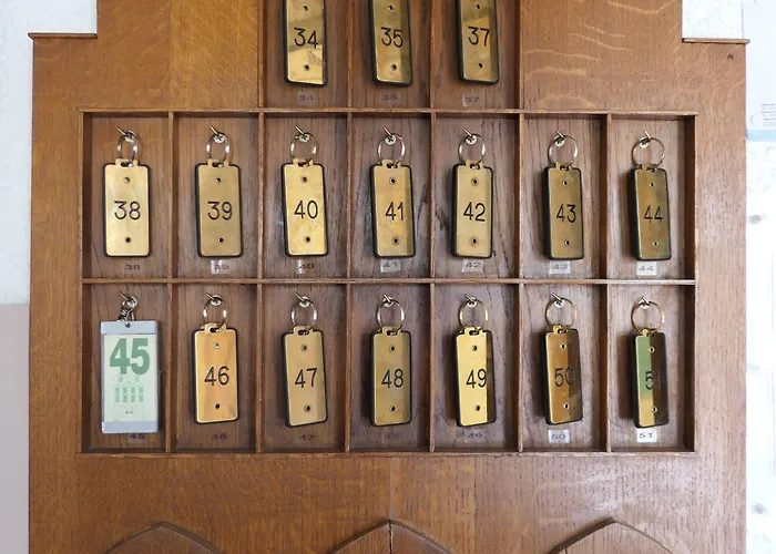 호텔 Les Trois Luppars 아라스