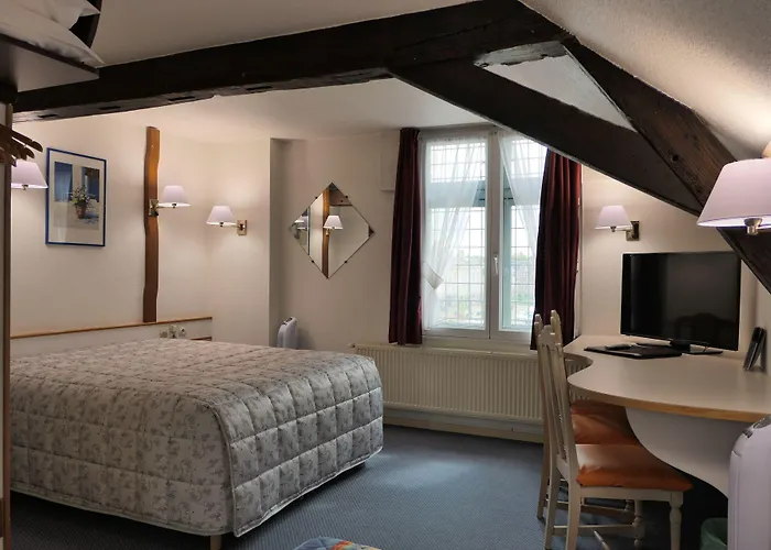 Les Trois Luppars Hotell Arras